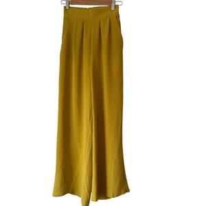 NWT Le Lis High waisted yellow wide legged pants
